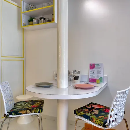 Virginie F2 Et Agreable Avec Parking ! * Ruão