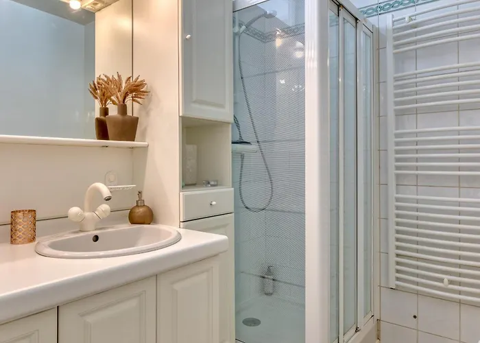 Apartment Virginie F2 Et Agreable Avec Parking !